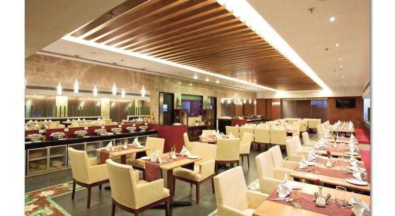 Country Inn Ahmedabad Extérieur photo