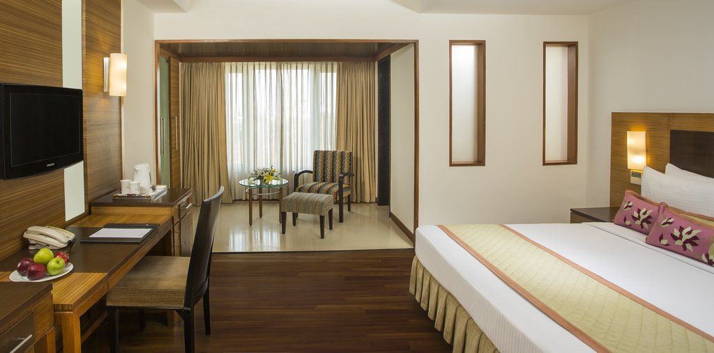 Country Inn Ahmedabad Extérieur photo